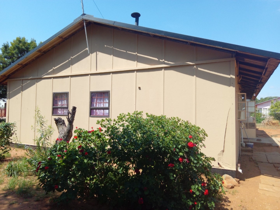  Bedroom Property for Sale in Mmabatho Unit 14 North West